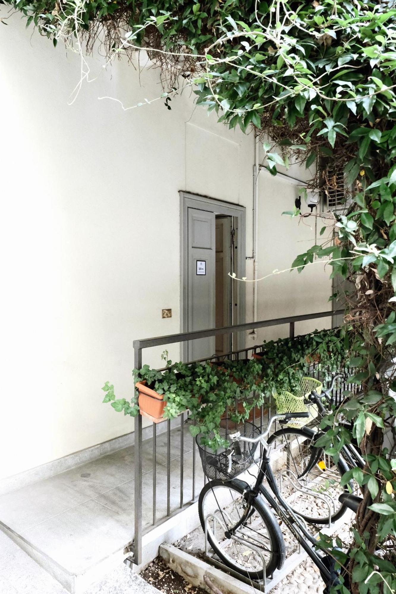 Comecasa Grazioso Loft In Crocetta Near Mangiagalli Milan Bagian luar foto