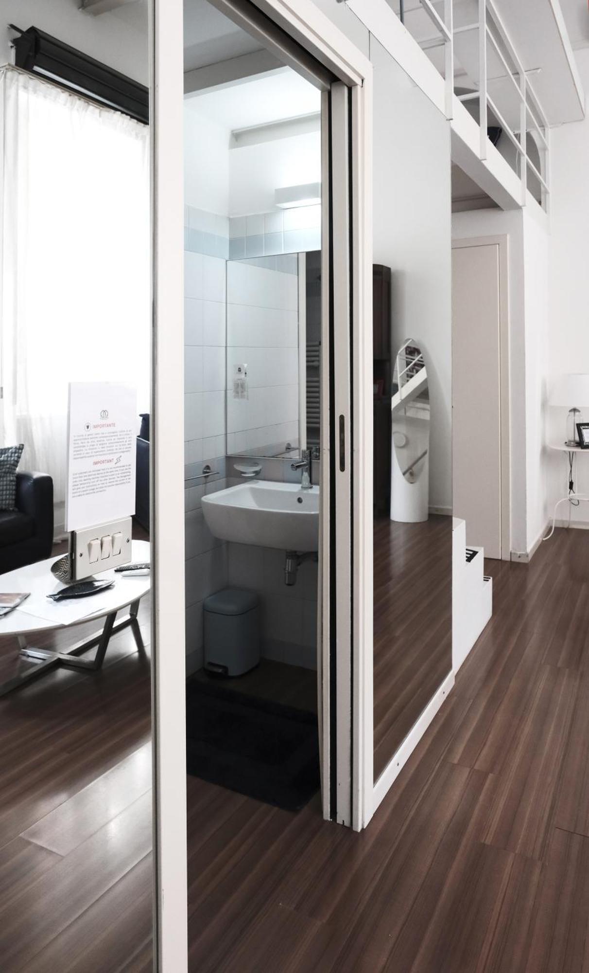 Comecasa Grazioso Loft In Crocetta Near Mangiagalli Milan Bagian luar foto